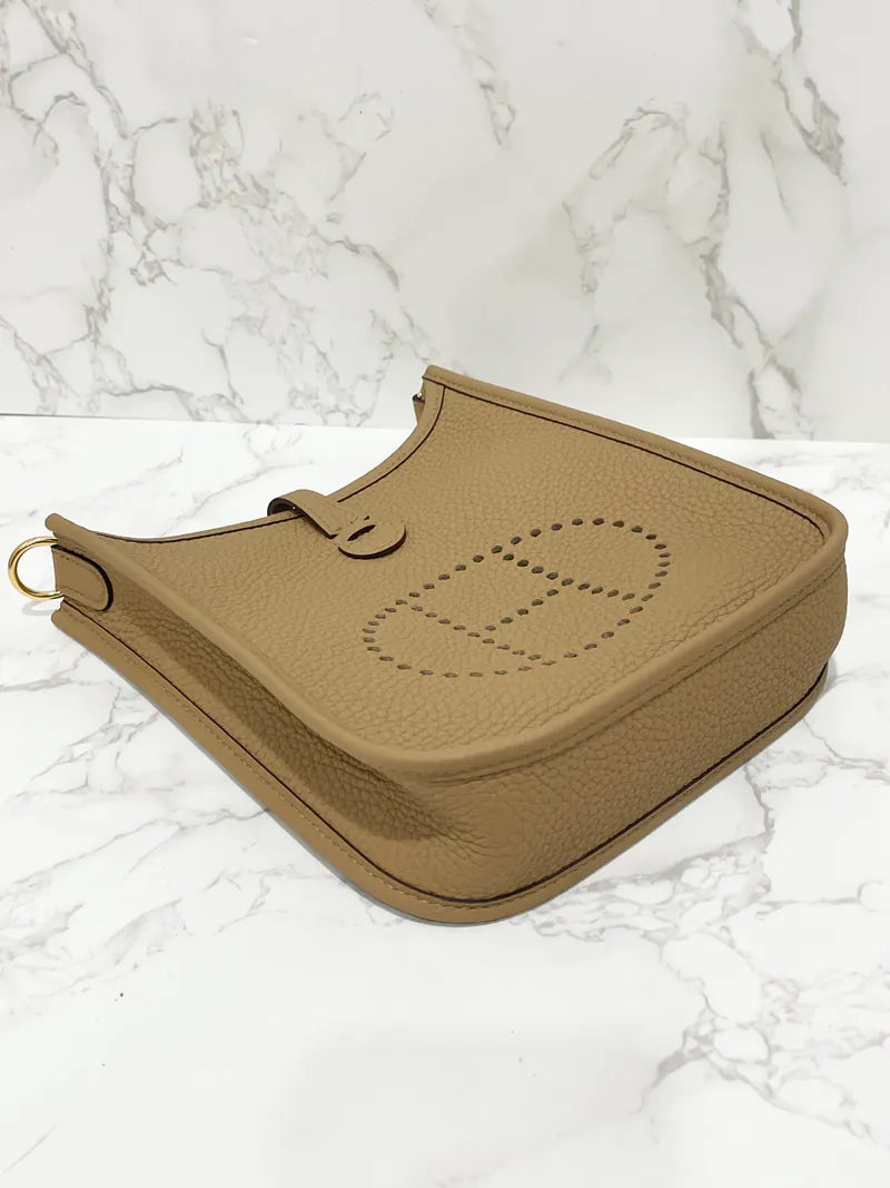 ❤️愛馬仕迷你伊芙琳 16 TC 餅乾 B4 B 郵票 GHW