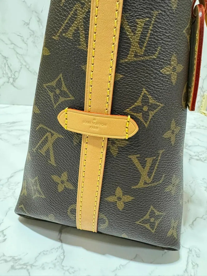 LV Carryall PM