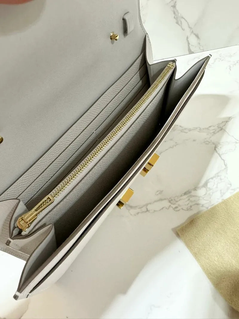 ❤️Hermes Constance 即將推出 Gris Pale / Gris Tourterelle Lizard GHW