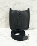 ❤️愛馬仕迷你Evelyne 16 TC Noir PHW B印章