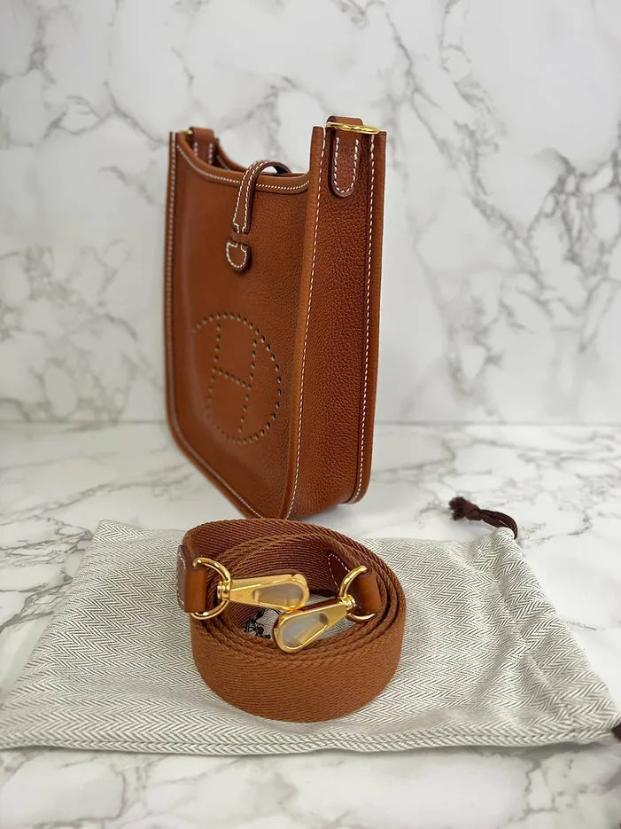 Hermes Evelyne 16 包 金 Barenia GHW