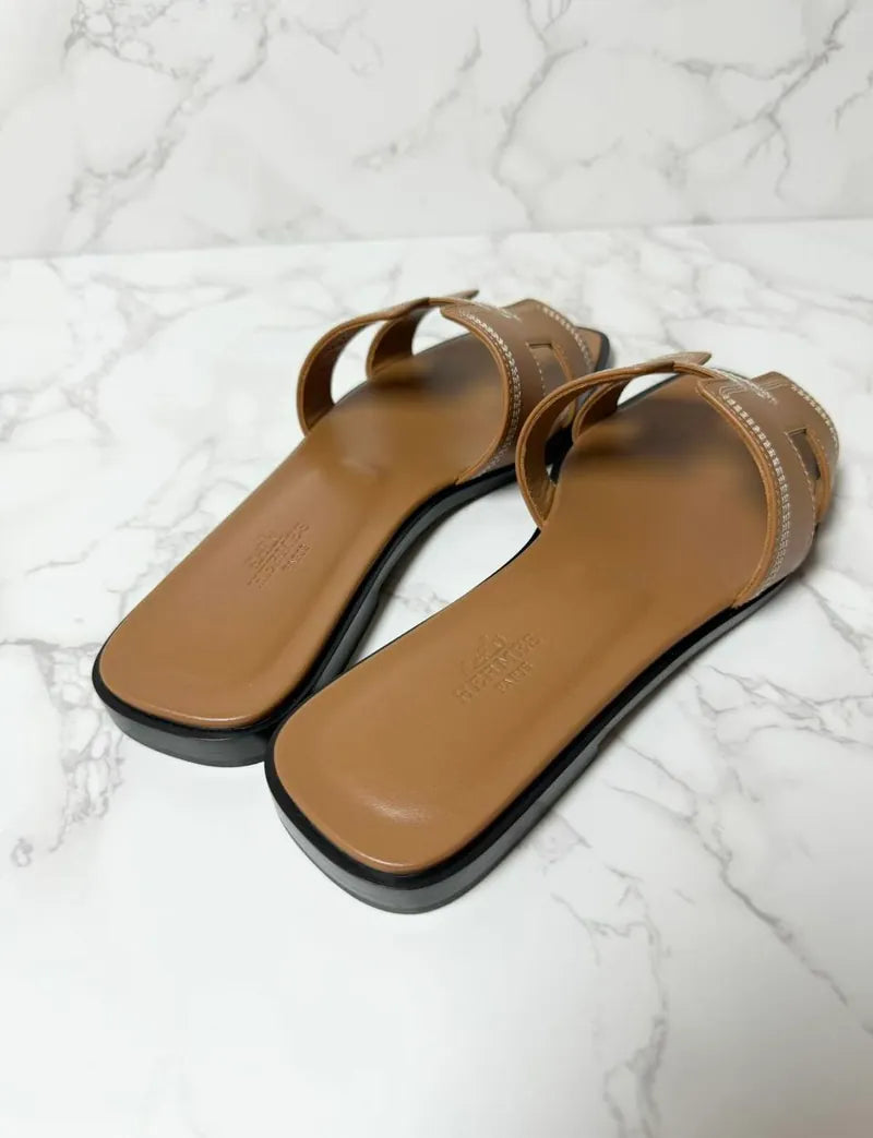 愛馬仕 Oran H Naturel 涼鞋，37.5 碼