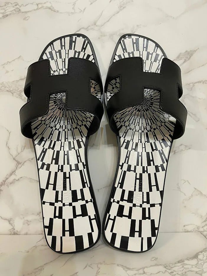Hermes Oran 涼鞋 休閒 黑白 37.5