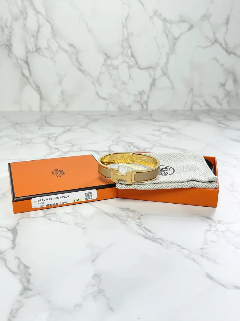 ❤️愛馬仕 Clic H 手鐲，貂皮色，金色五金，PM 碼