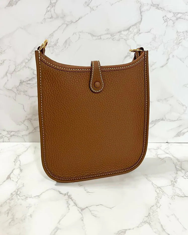 愛馬仕迷你Evelyne 16 TC 金色 37 GHW U 印章