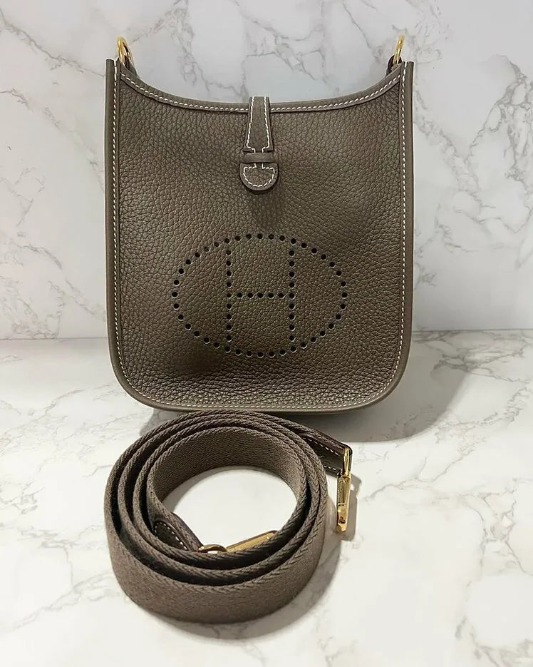 愛馬仕 Mini Evelyne 16 TC Etoupe 18 GHW U 郵票