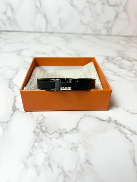 Clic HH So Black bracelet T5