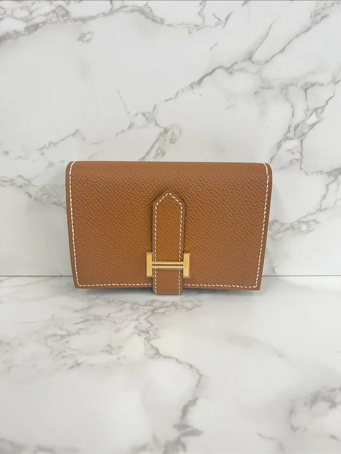 愛馬仕 Bearn 迷你粉餅，金色 GHW 37