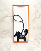 ❤️愛馬仕 Rodeo So Black PM 蜥蜴