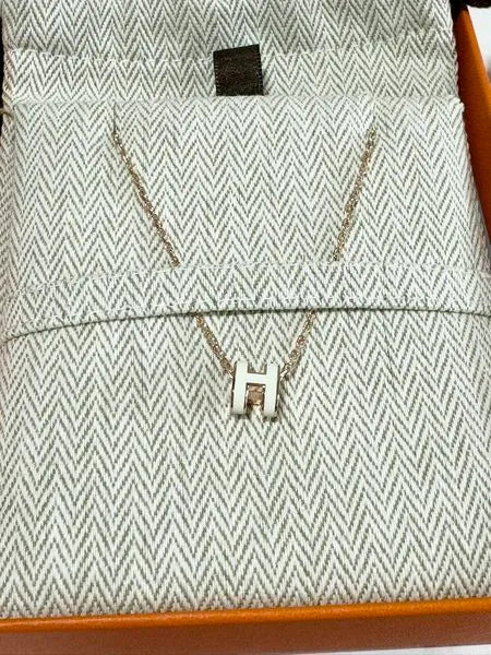 ❤️愛馬仕迷你 Pop H 吊墜項鍊 白色 RGHW