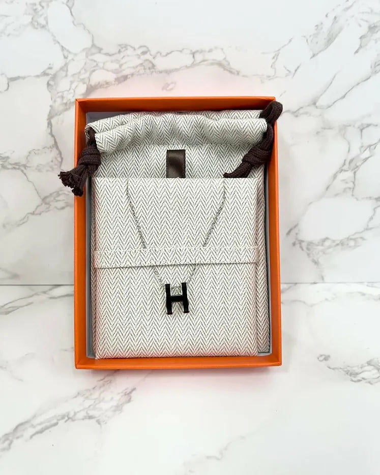 愛馬仕 Pop H 吊墜項鍊 Noir PHW