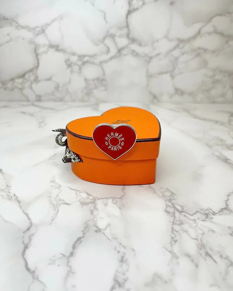 Hermes Coeur Laque Scarf 90 Ring Red Hearts