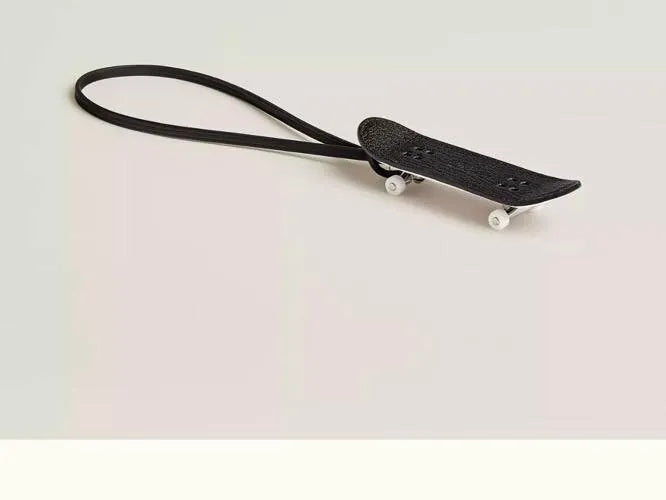 愛馬仕 Fingerskate 吊墜