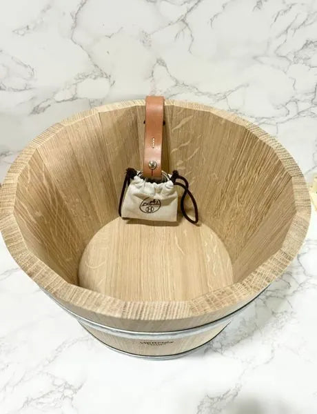 Hermes Groom stable bucket