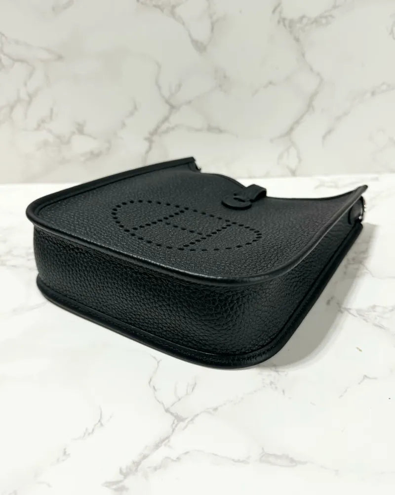 ❤️愛馬仕迷你Evelyne 16 TC Noir PHW B印章