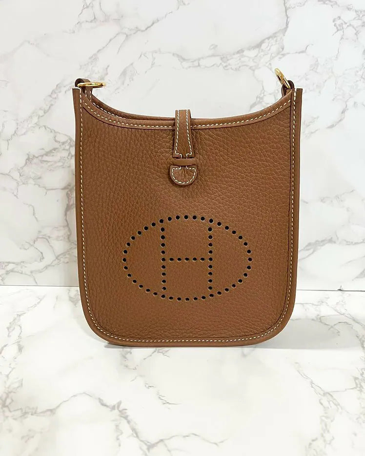 愛馬仕迷你Evelyne 16 TC 金色 37 GHW U 印章