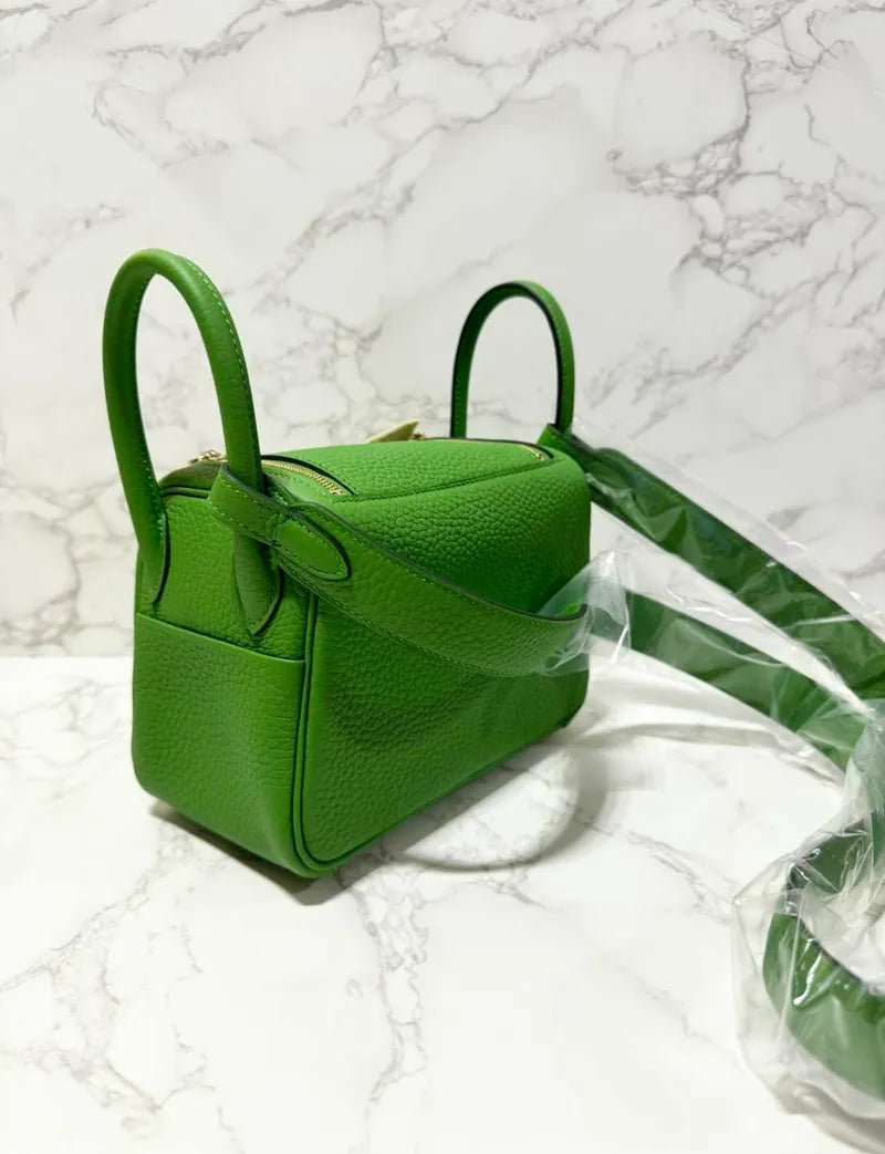 ❤️Hermes 迷你 Lindy 包 Vert Yucca GHW B 郵票