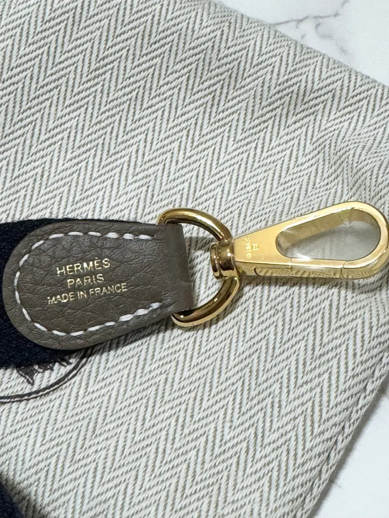 愛馬仕 Mini Evelyn 16 TC Etoupe bleu 靛藍 U 郵票 GHW