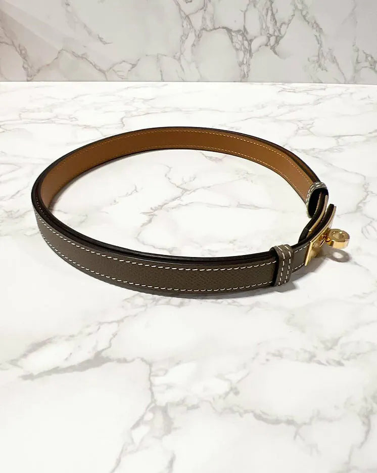 愛馬仕 Kelly 18 可調式腰帶，灰褐色，金色五金，尺寸 60cm-100cm