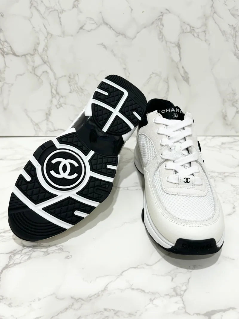 Chanel Panda Sneaker 38.5
