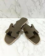 Hermes Oran sandal Etoupe Size 38