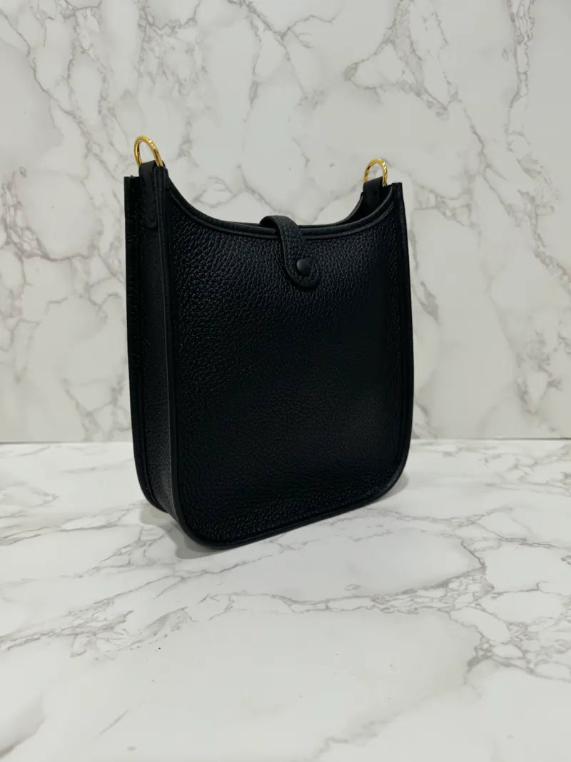 ❤️Hermes Mini Evelyne 16 TC Noir 89 B Stamp GHW