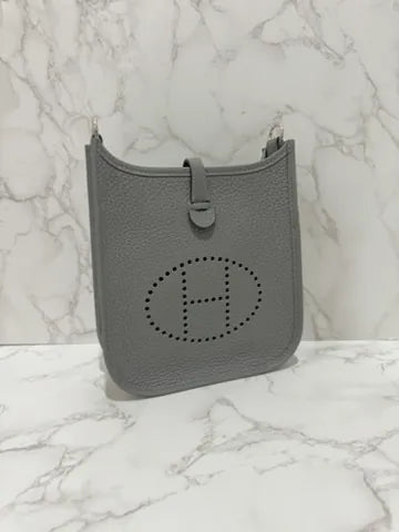 Hermes Mini Evelyne 16 TC Gris Myer PHW W Stamp