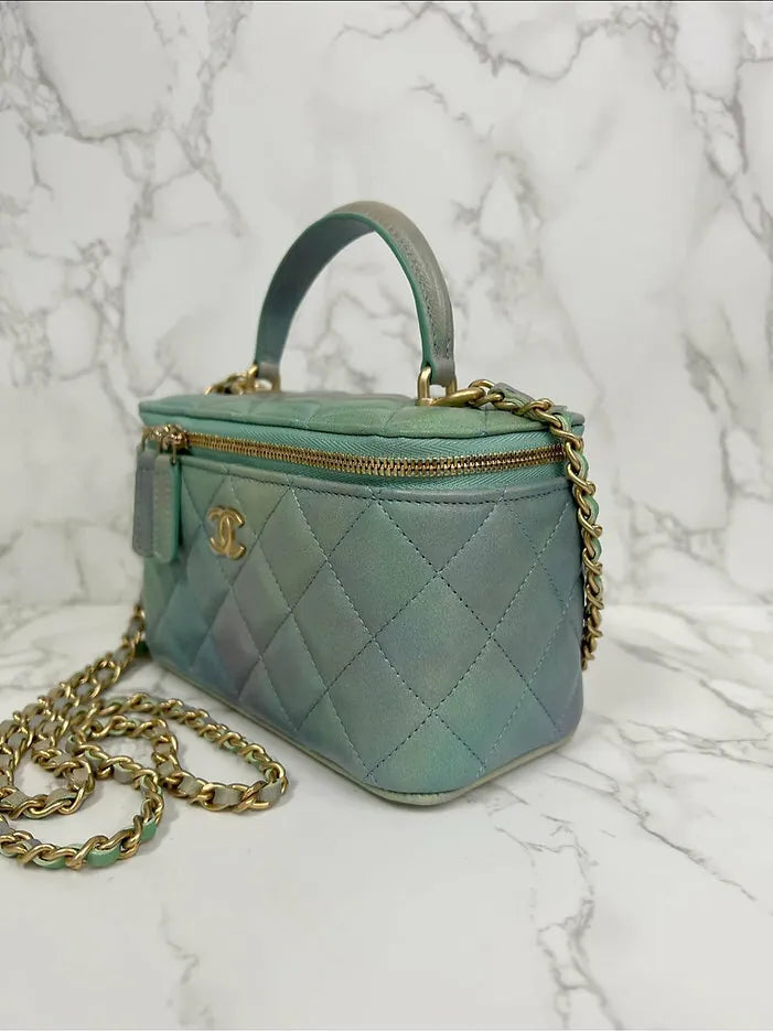 ❤️Chanel 22P Blue Green Small Vanity Chain Top Handle Logo Shoulder Crossbody Bag