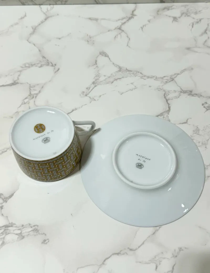 Hermes Mosaique au 24 金茶杯和茶碟
