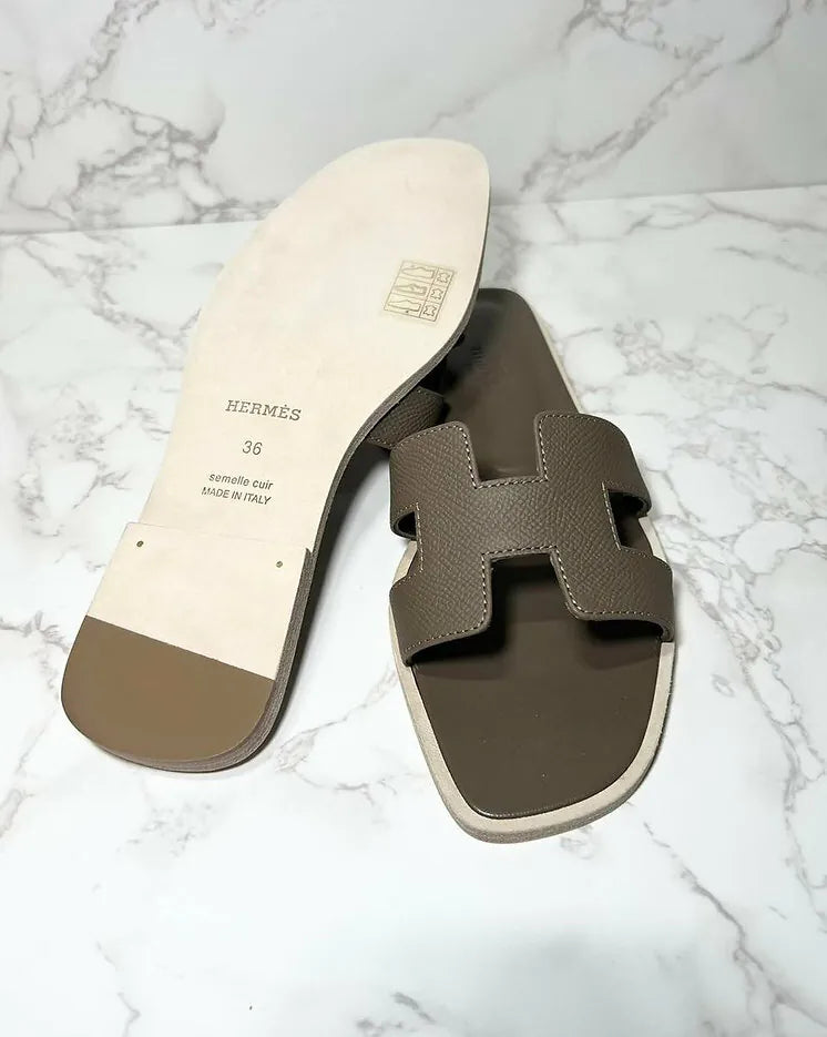 Hermes Oran sandal Etoupe Size 36