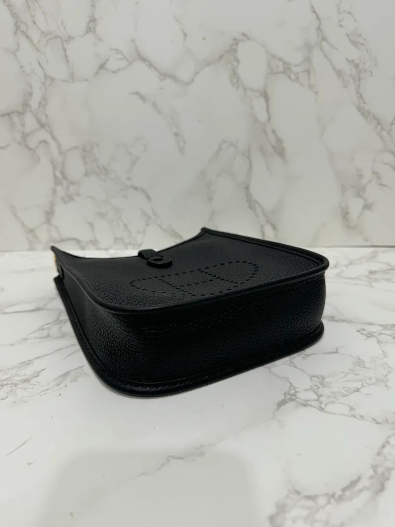 ❤️Hermes Mini Evelyne 16 TC Noir 89 B Stamp GHW