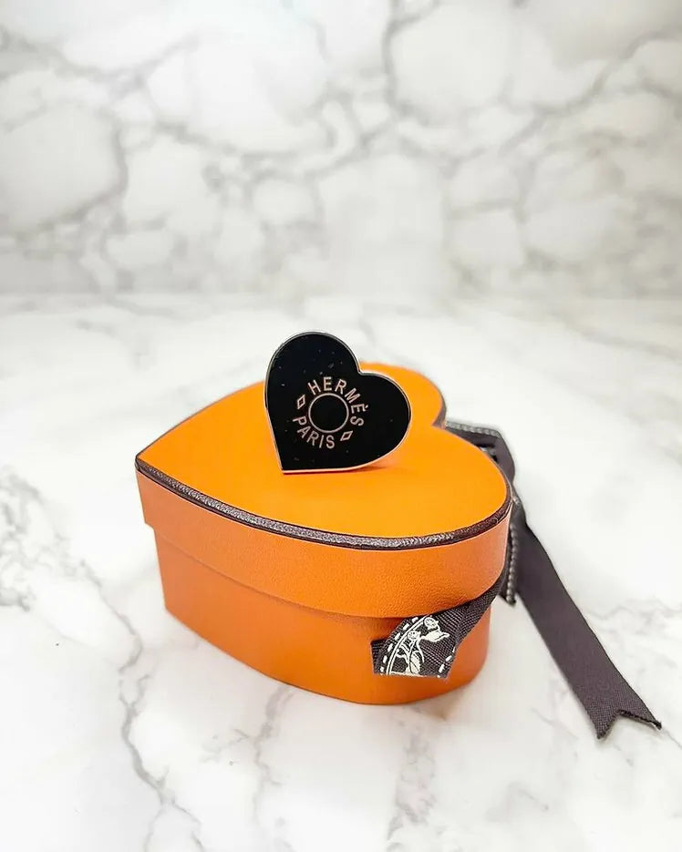 Hermes Coeur Laque 圍巾 90 戒指 黑心