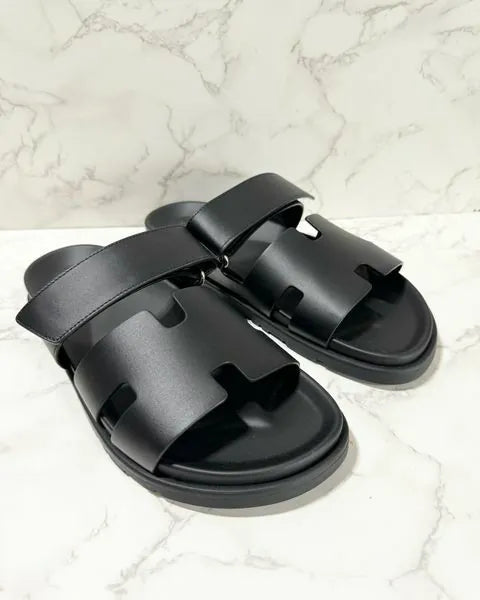 ❤️Hermes Chypre 黑色涼鞋，尺寸 40.5