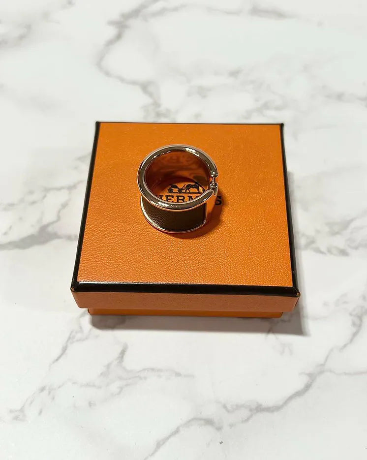 愛馬仕 Olympe 系列戒指，大號，灰褐色，RGHW GM 型號，S 碼