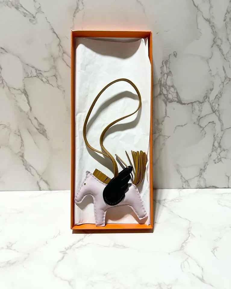 ❤️Hermes Rodeo Pagase PM 淡紫色❤️