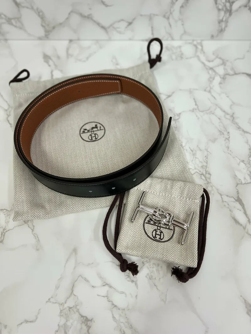 愛馬仕 H Marin 皮帶扣及雙面皮革錶帶 32 毫米