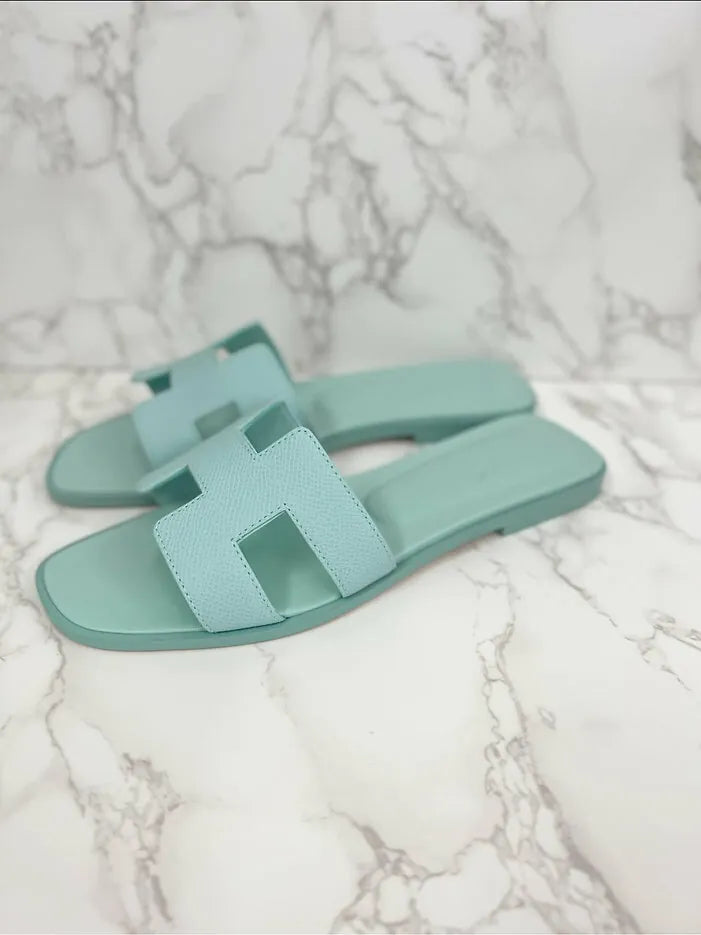 愛馬仕 Oran 涼鞋，37 碼