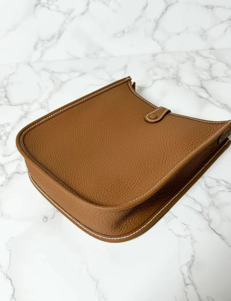 Hermes Evelyne 16 包 金 Barenia GHW