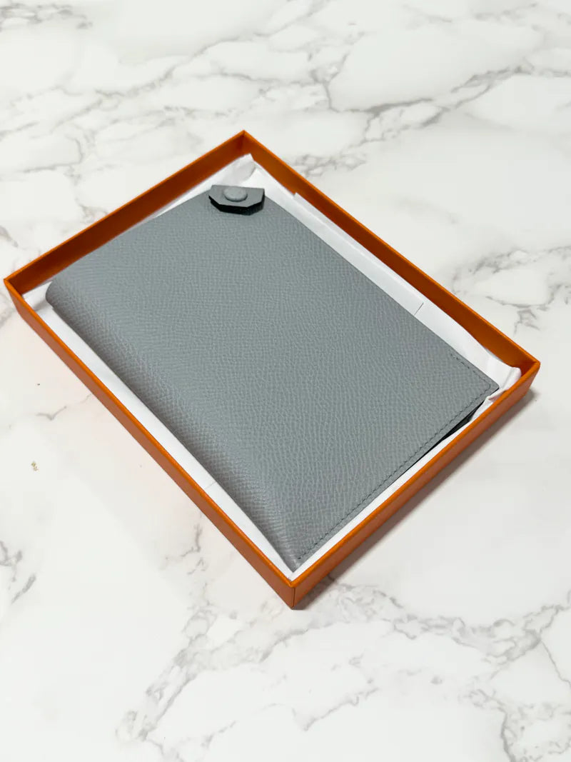 Hermes Porte-Passeport Tarmac Epsom Bleu 冰河護照夾