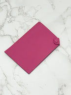 Hermes Porte-Passeport Tarmac 護照夾 Chèvre Chamika Rose Shocking 5R