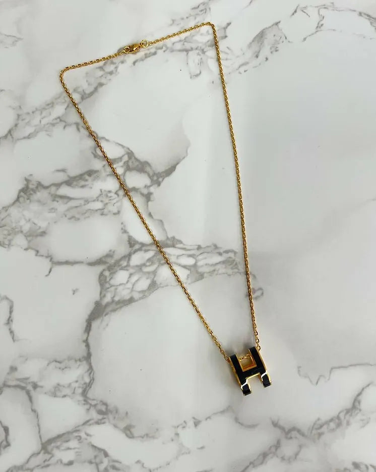 Hermes Pop H 黑色吊墜項鍊 GHW