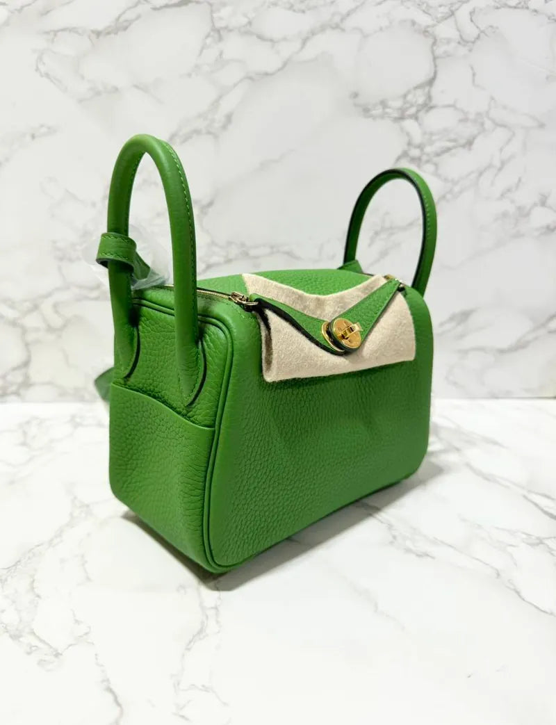 ❤️Hermes 迷你 Lindy 包 Vert Yucca GHW B 郵票