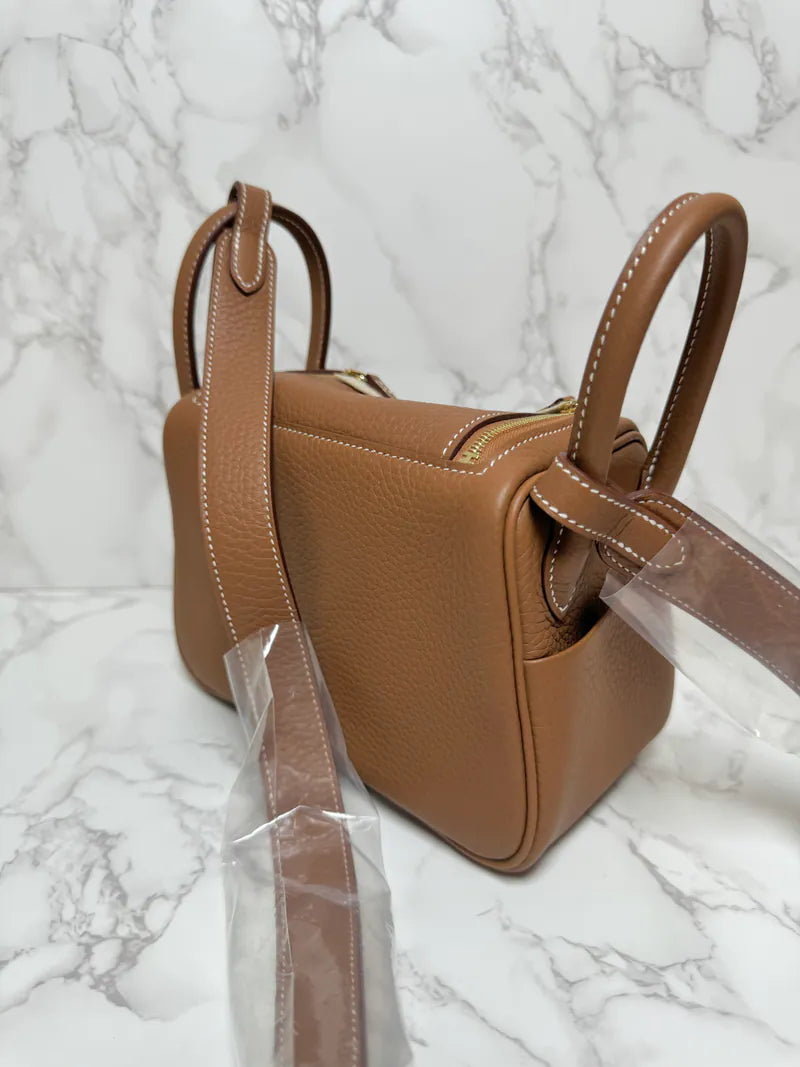 Hermes Mini Lindy II 2 TC Gold GHW W Stamp