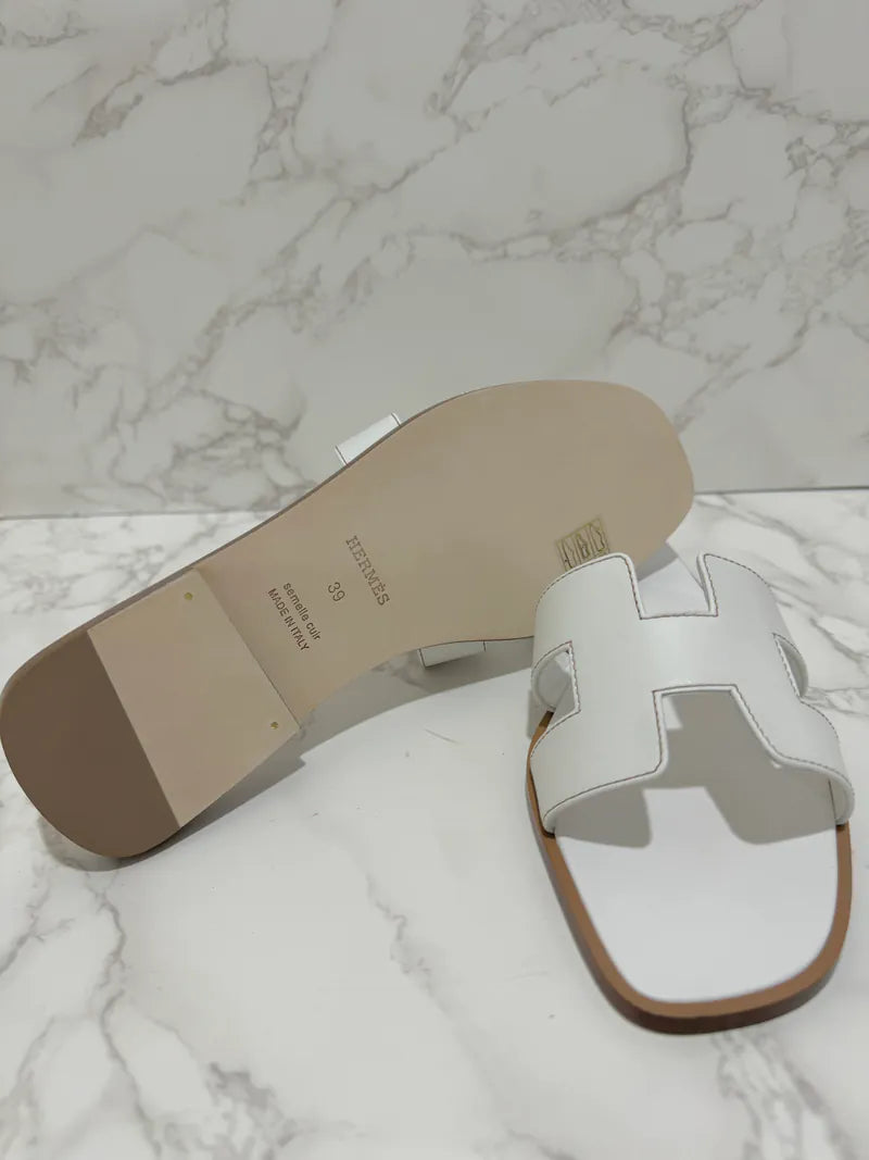 Hermes Oran Sandales Blanc Piqures H 39