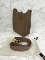 Hermes Evelyne 16 Bag TC Etoupe GHW