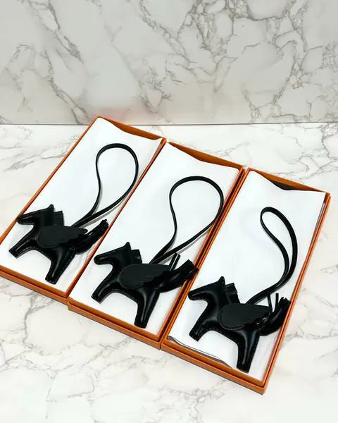 Hermes Rodeo Pagase So Black 小號