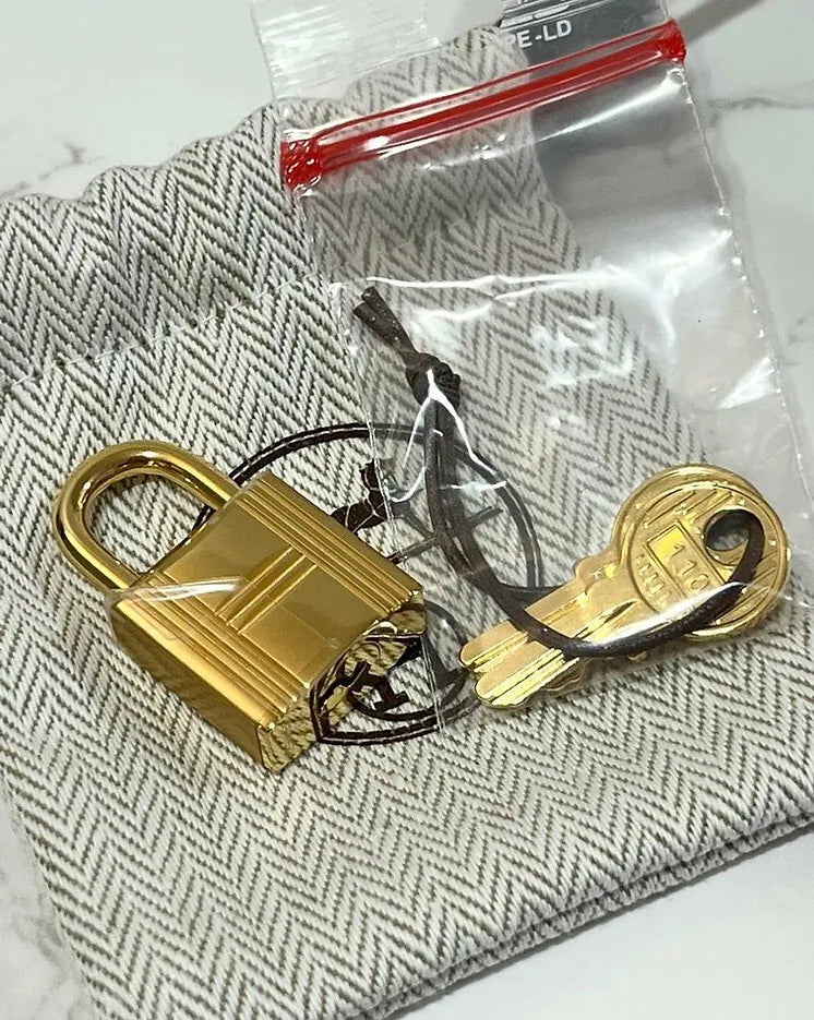 愛馬仕 Picotin Lock 18 TC Gris Neve 0W GHW U 郵票