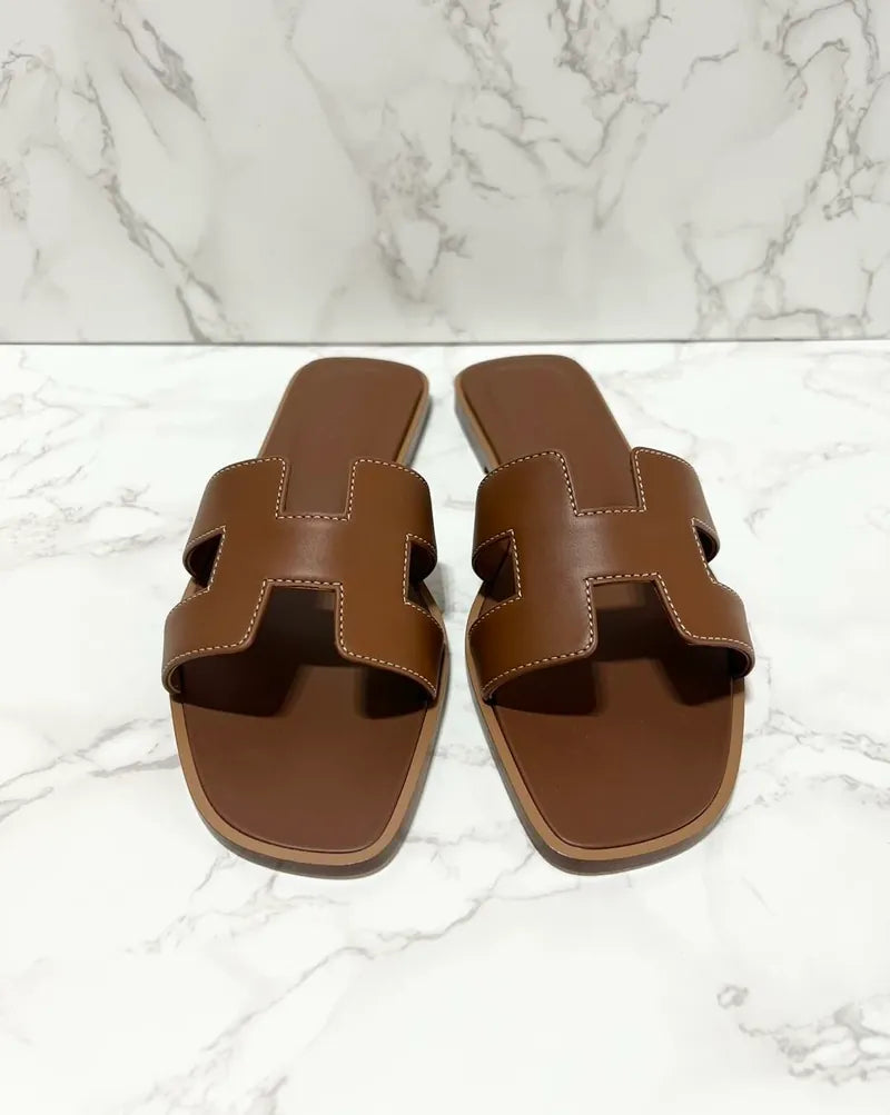 愛馬仕 Oran H 金色涼鞋，36.5 碼