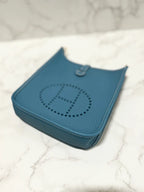 Hermes Mini Evelyne 16 TC New Bleu Jean / New Bleu Jean GHW B 郵票