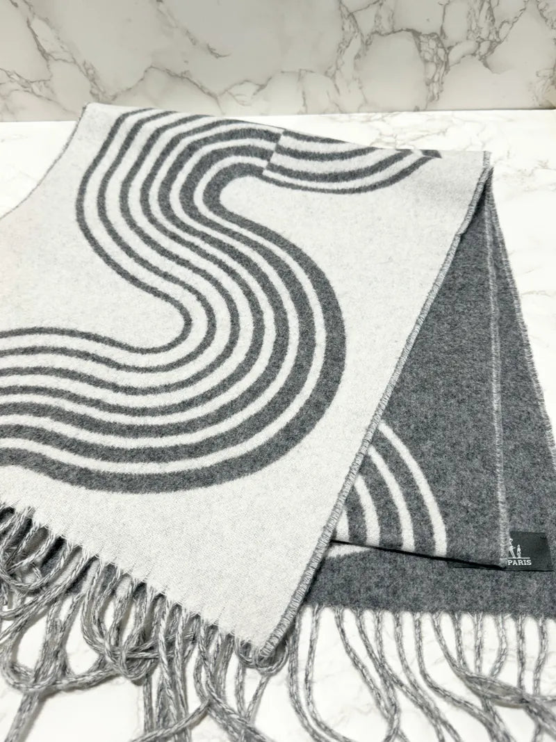 ❤️Hermes H Casaque Vague 圍巾灰色法蘭絨象牙色羊絨